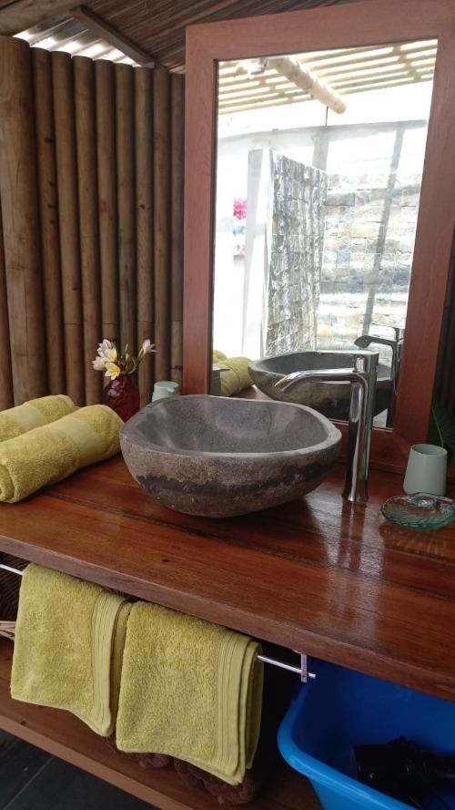 Brahmanhut - Eco Hut Experience In Harmony With Nature, Wellbeing And Spirit Bain Boeuf Екстер'єр фото